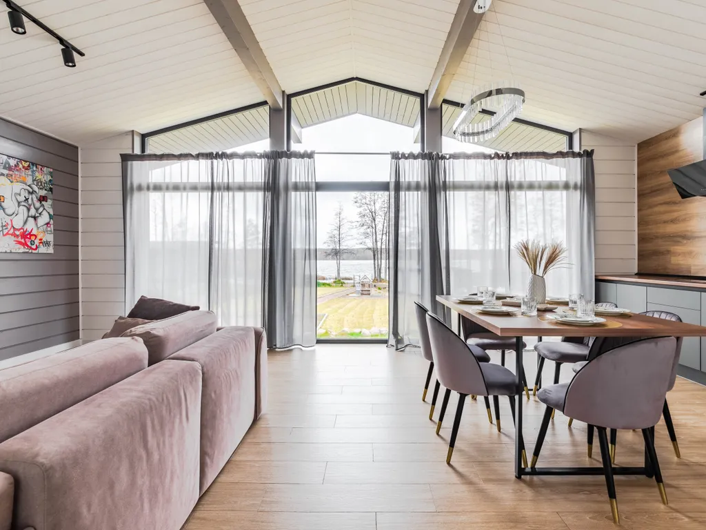 Коттедж Дом у озера — Санкт-Петербург