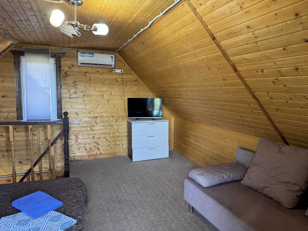 Коттедж в Кабардинке с бассейном и видом на море