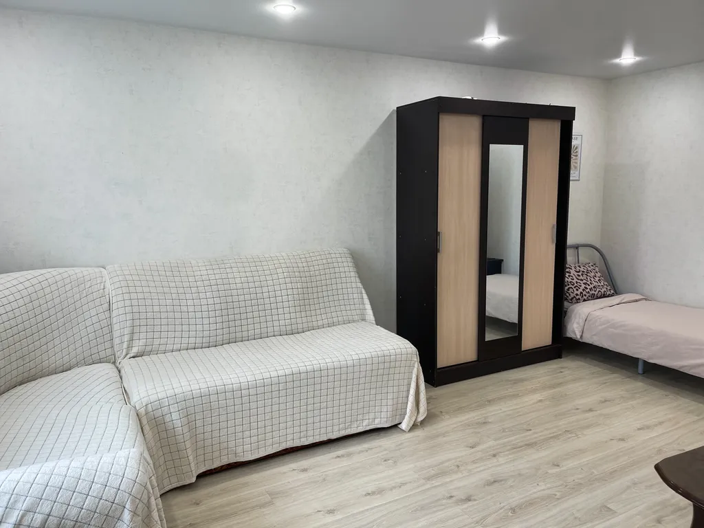 Квартира с новым ремонтом в новострое