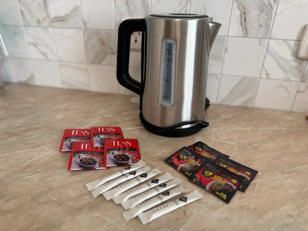 "В Гости!" на Запорожской 57 (2к квартира рядом с БЦ "Сити")