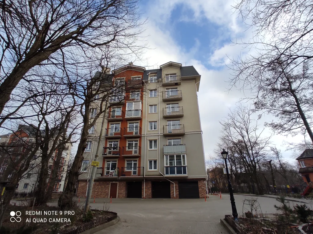 Квартира в парковой зоне с видом на море