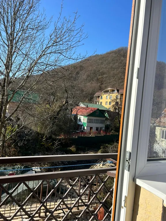 Двухкомнатные апартаменты с красивым видом на горы