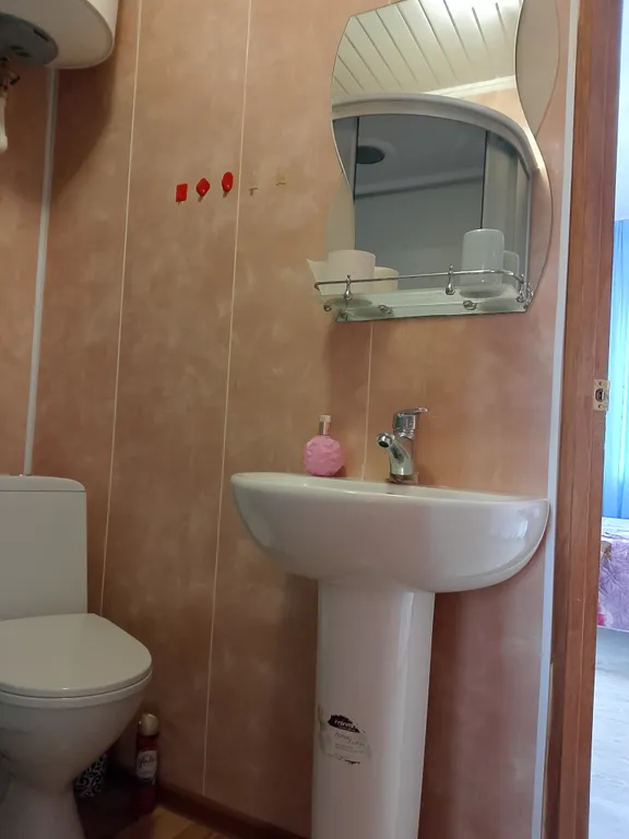 Номер на троих с балконом