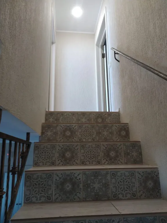 Таунхаус 3-комнатный двухэтажный с видом на станицу