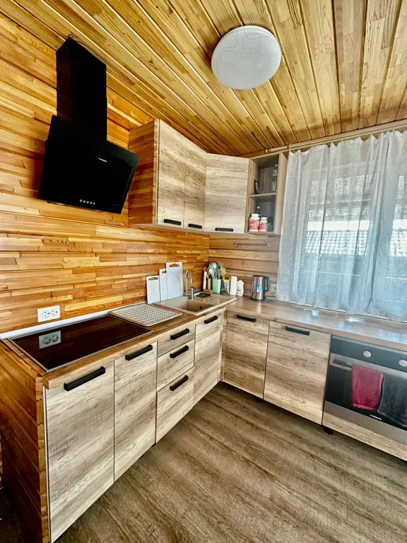 4-комнатный Дом