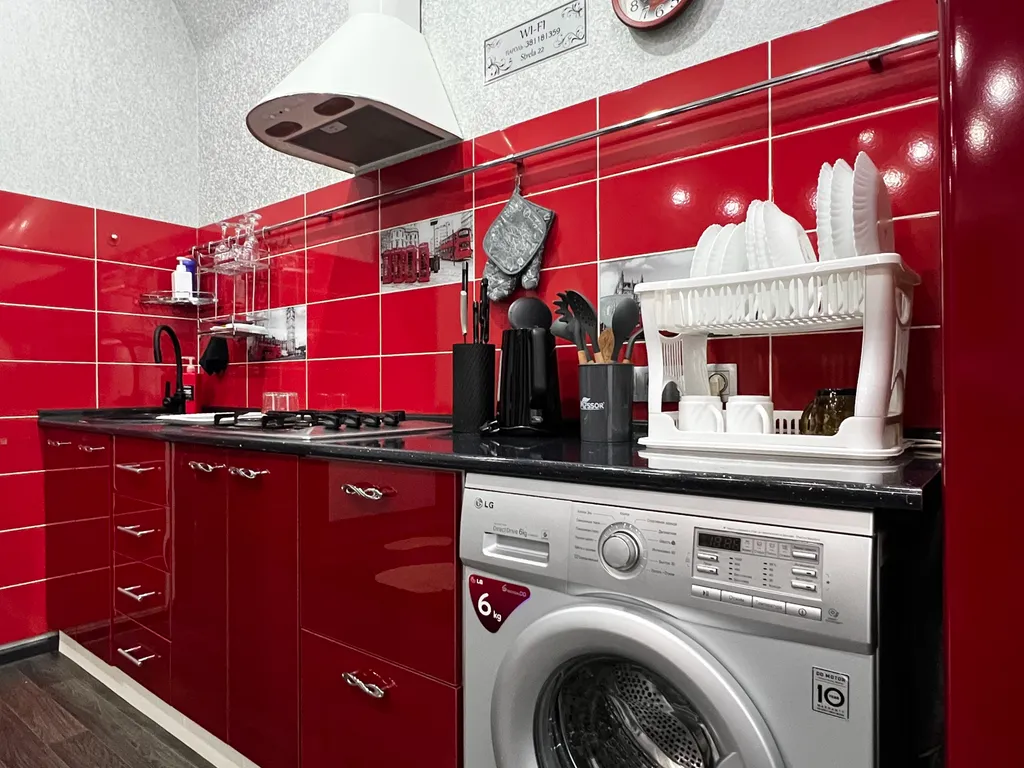 Студия люкс в центре Ангарска, Район Площадь, Администрация города