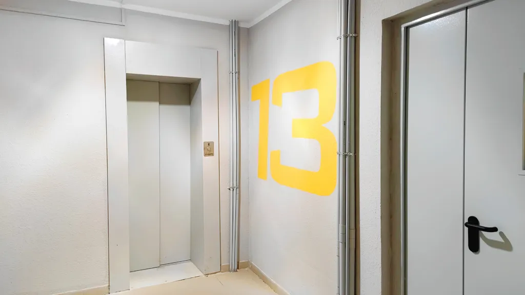 ТЕРРА48 | Победа Комфорт + | Сетевой стандарт | Светлая квартира