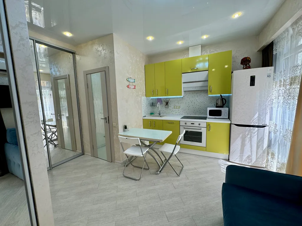 Квартира Квартира Студия с боковым видом на море в 10 минутах от пляжа — Сириус