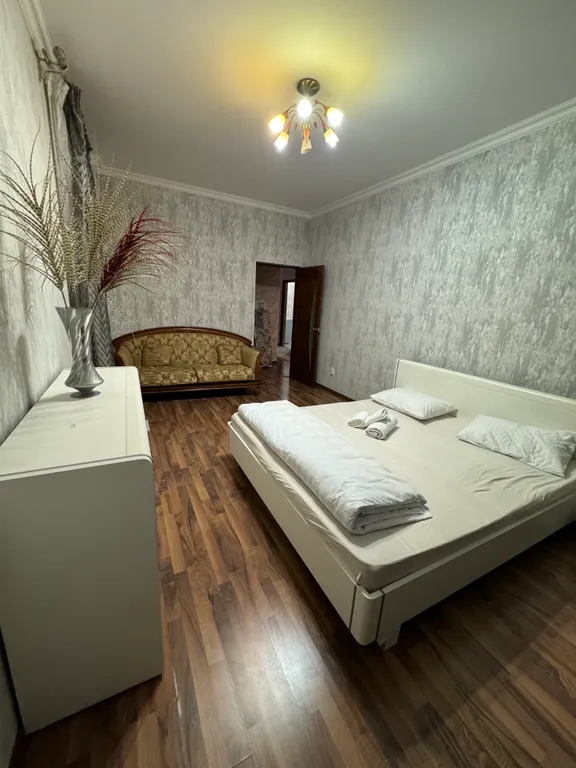 Трехкомнатная просторная квартира в центре возле ТЦ Infinity Mall