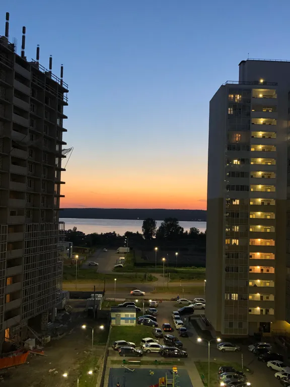 Уютная новая студия с видом на реку Каму