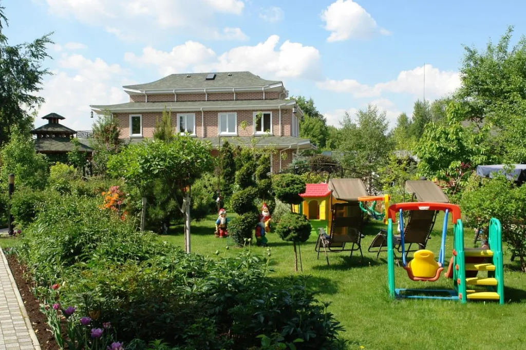 Дом в ботаническом саду