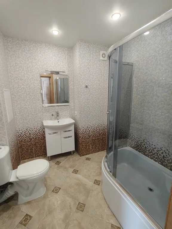 Уютная студия в новостройке в центре