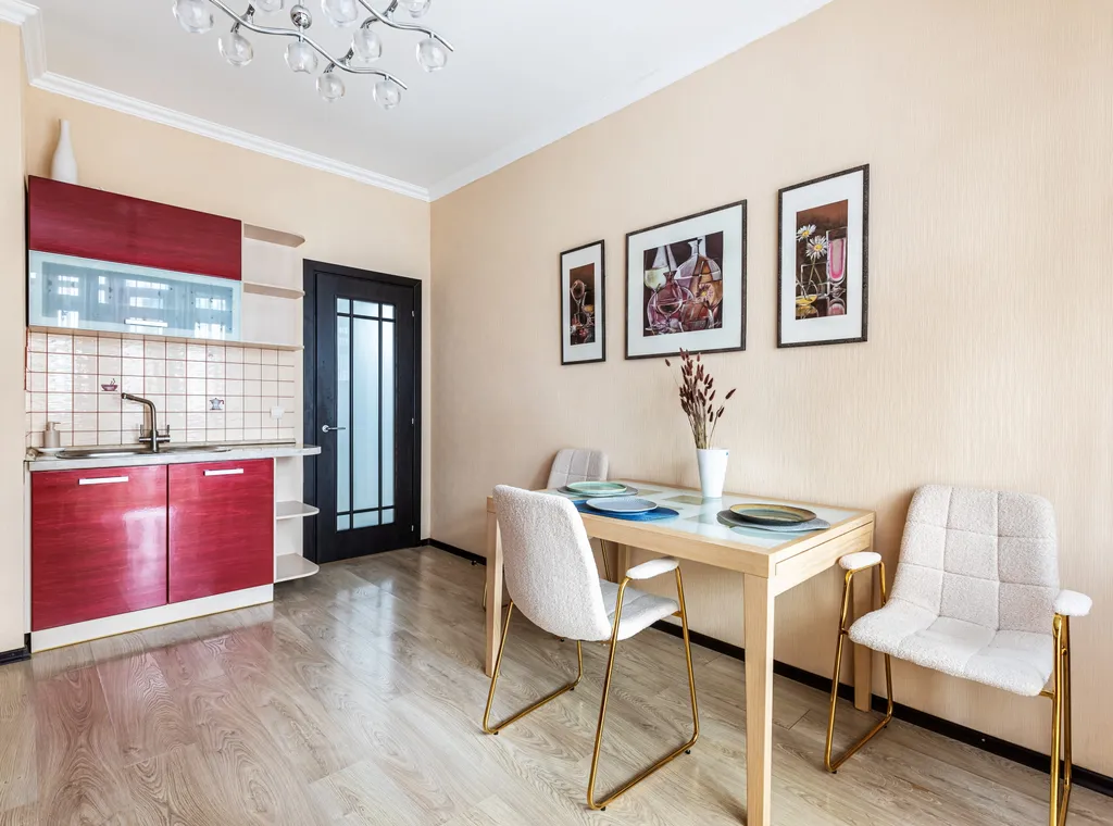 LS Кремлевская