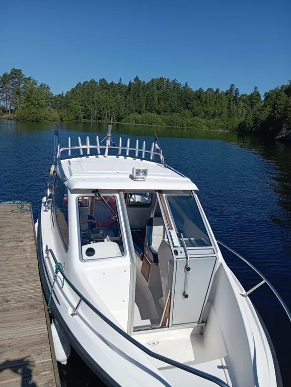 Стильный дом на берегу Ладожского озера с панорамным видом