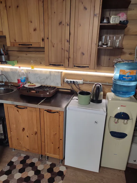 Дом с баней в лесу возле храма и озера