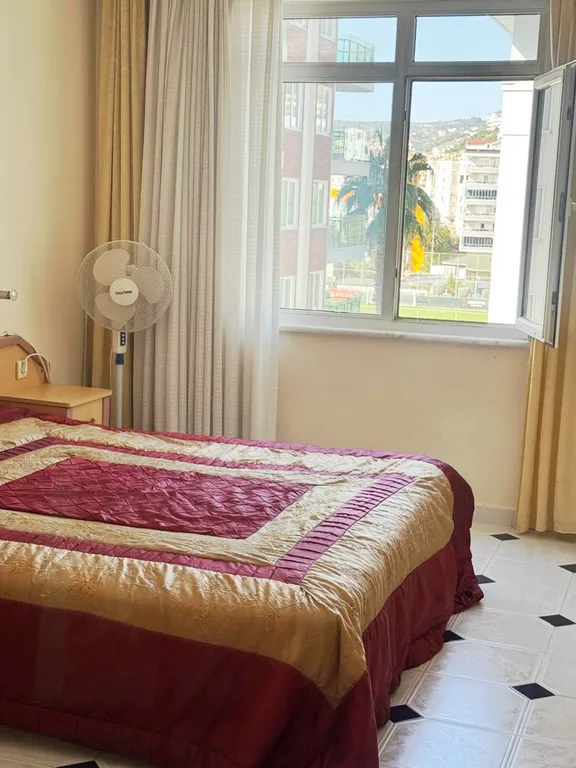 Большая квартира напротив пляжа Клеопатра