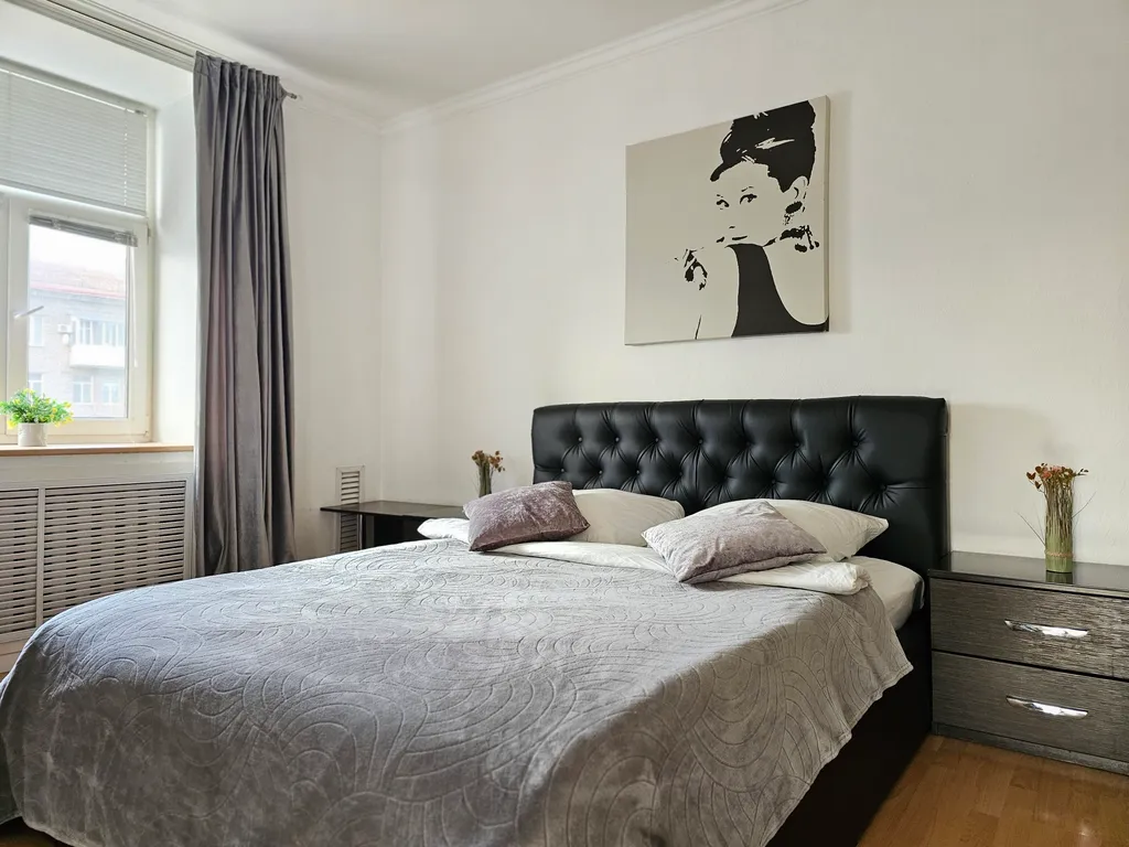 Студия у стадиона Металлург