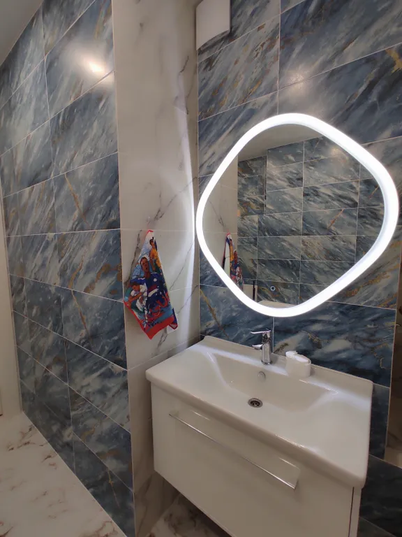 Уютная новая квартира в центре города