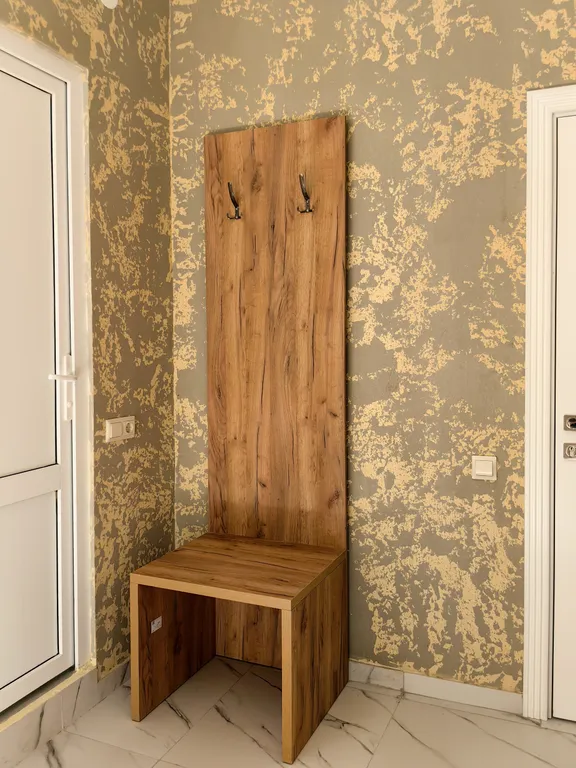 Апартаменты в светлых тонах с видом на горы