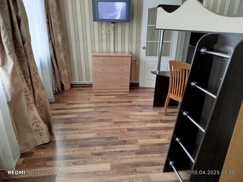 300 метров от центра двухкомнатная квартира с отдельным входом