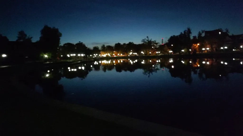 Квартира Апартаменты с видом на Верхнее озеро — Калининград