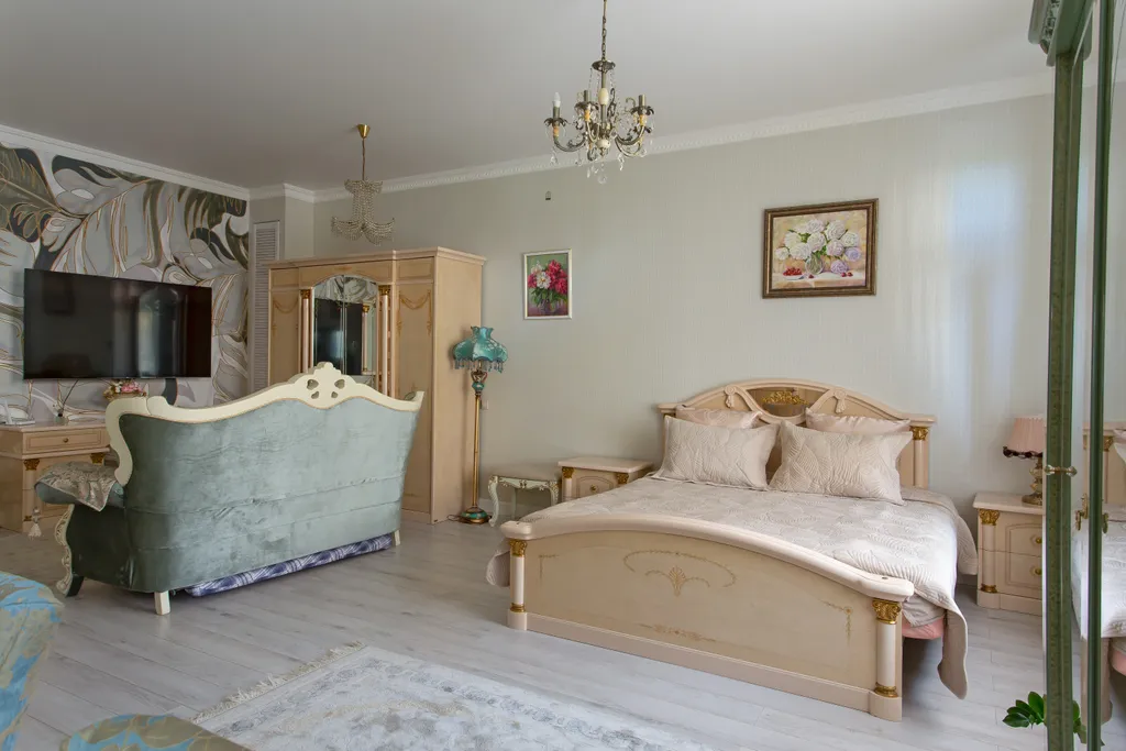 Студия в центре Ампир