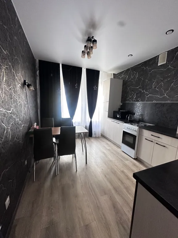 Новая, уютная, чистая однокомнатная квартира со всеми удобствами