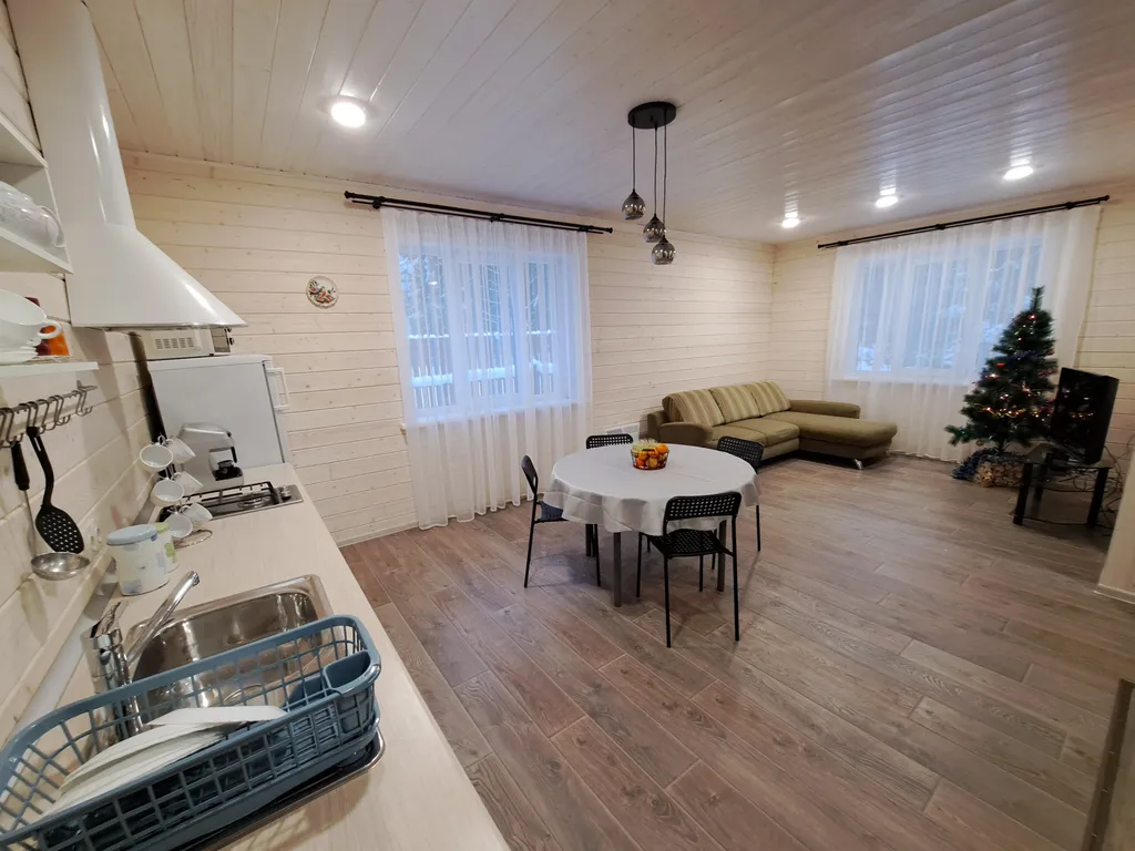 Коттедж Большой комфортный дом с 3 спальнями — Орехово