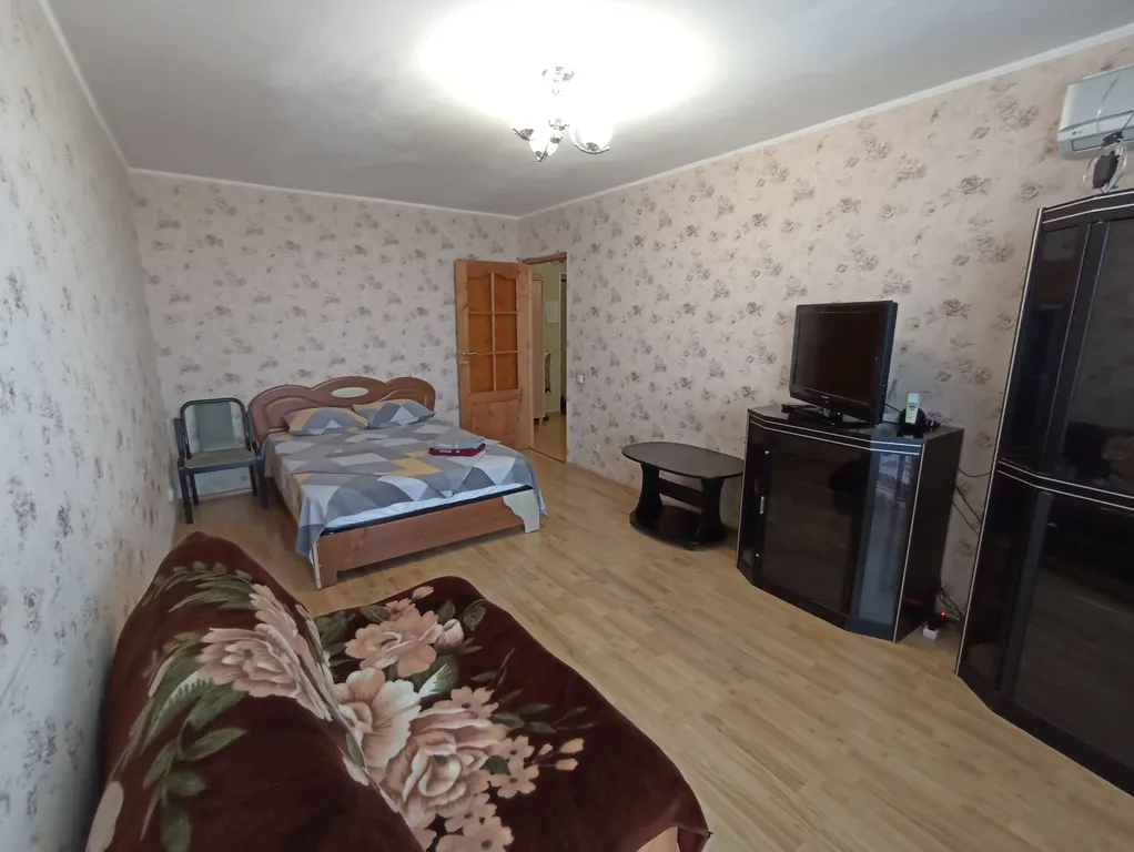 Квартира Своя чистая и уютная квартира в самом центре города. — Симферополь