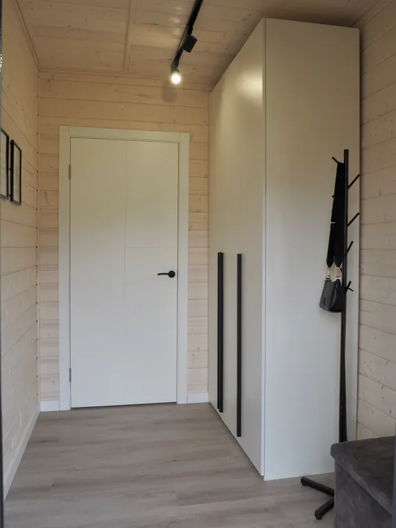 Коттедж Современный дом с баней у водохранилища — Лопотово