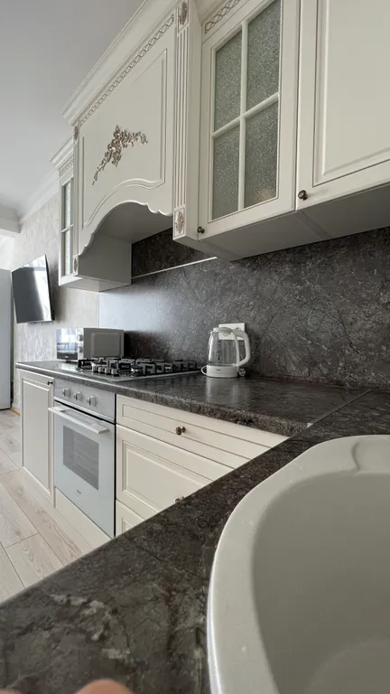 Новая, свежая квартира со всеми удобствами