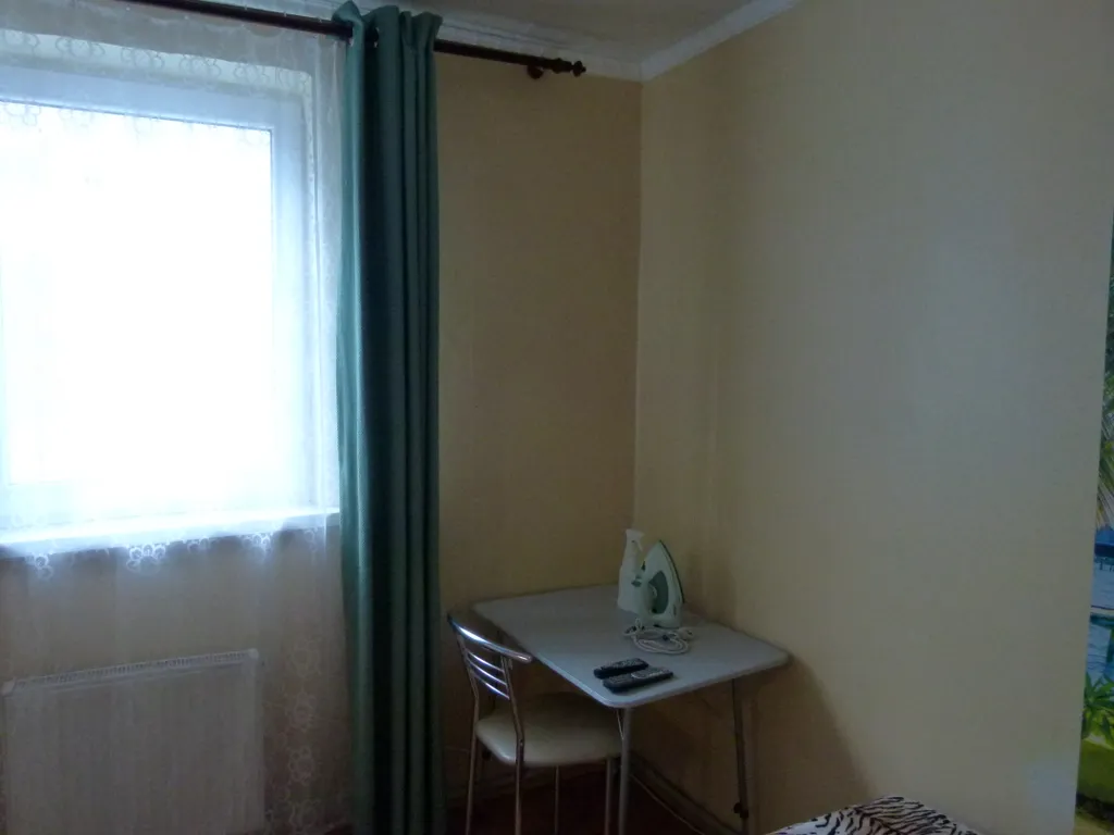 Квартира Квартира в частном доме 2 минуты до моря — Евпатория