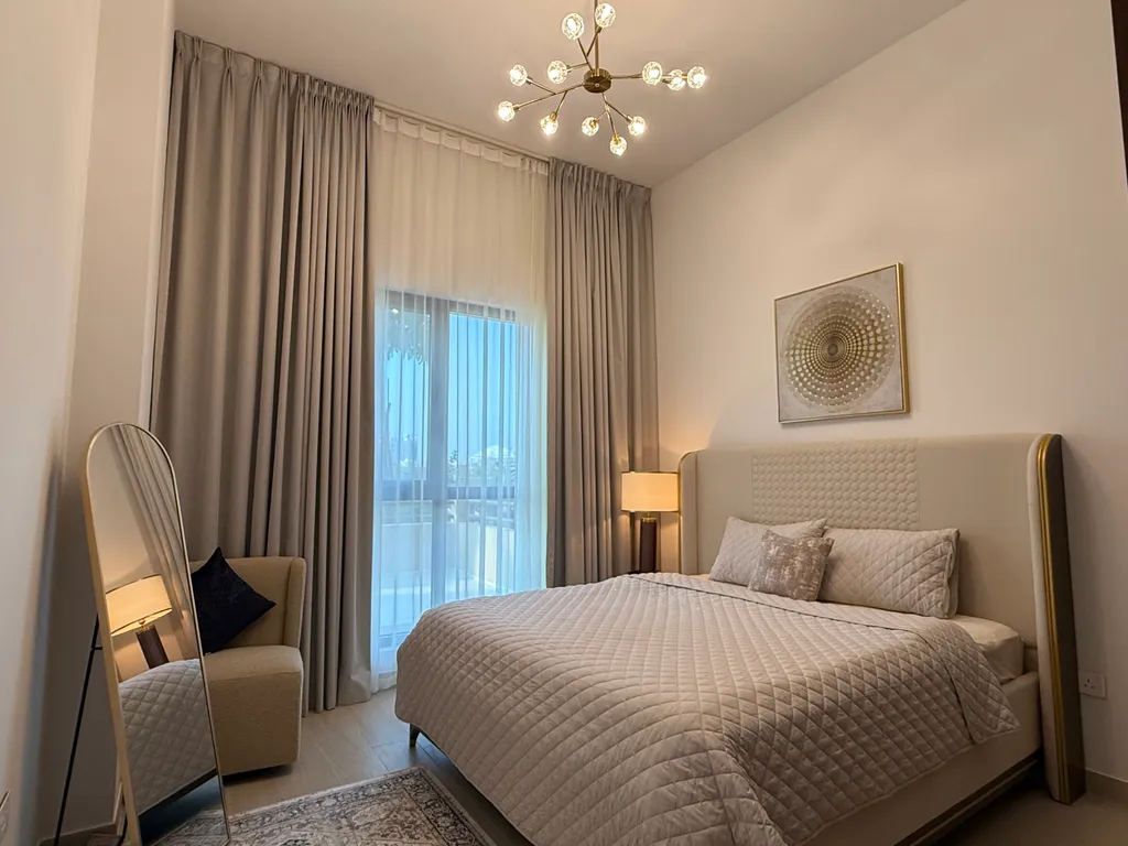 Новая квартира около отеля Burj Al Arab с террасой