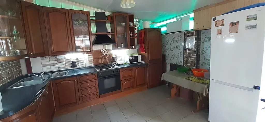 Удобная и уютная часть дома с отдельным входом, лужайкой, мангалом