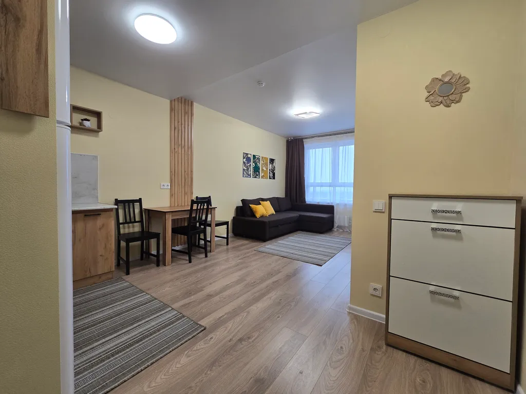 Стильная евродвушка у МРНЦ имени Цыба