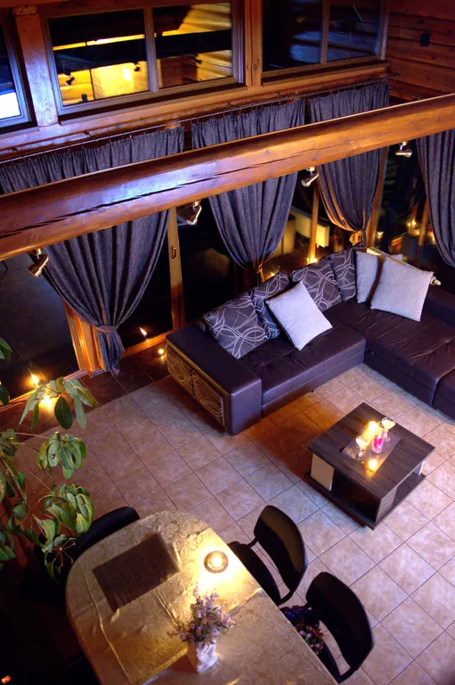 Уютная и комфортная усадьба у озера Вечелье