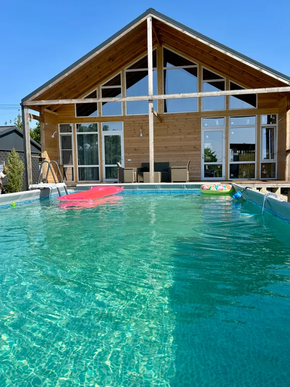 Глэмпинг у реки