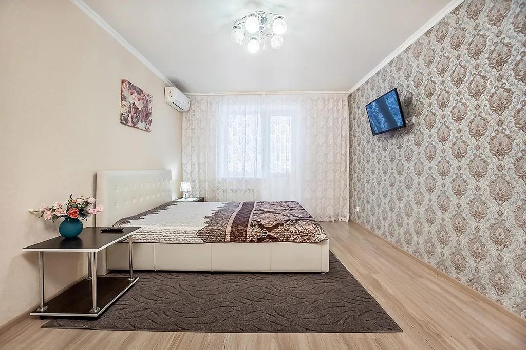 Центр города, красивый и зелёный 16 квартал, недалеко Южное шоссе