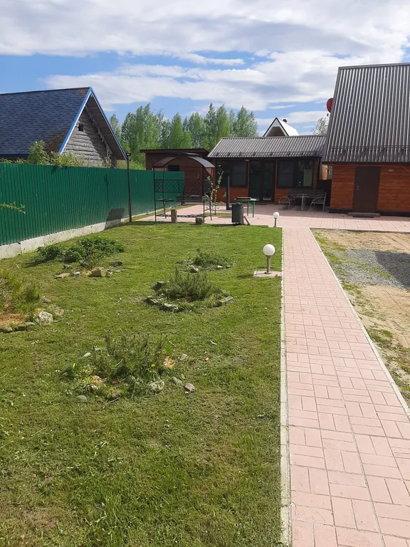 Дом на участке 10 соток