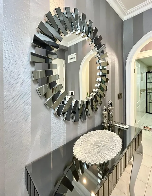 Роскошная квартира 2+1 на берегу средиземного  моря