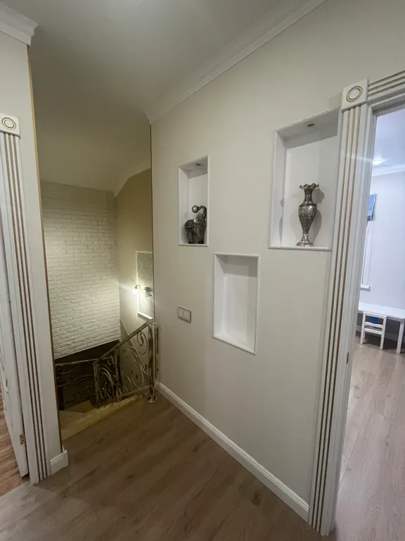 Уютный светлый дом с баней