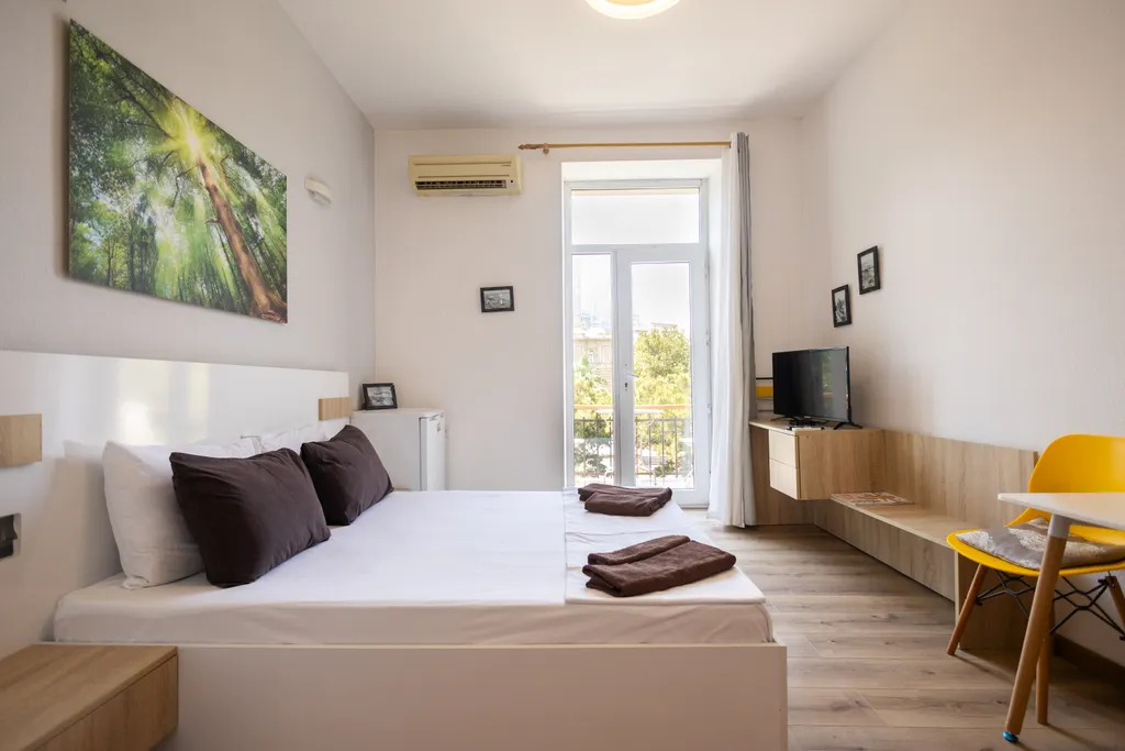 Квартира Уютная студия около площади Азнефть — аренда посуточно в Баку