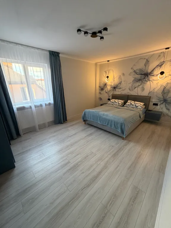 Коттедж Таунхаус в центре города — аренда посуточно в Зеленоградск