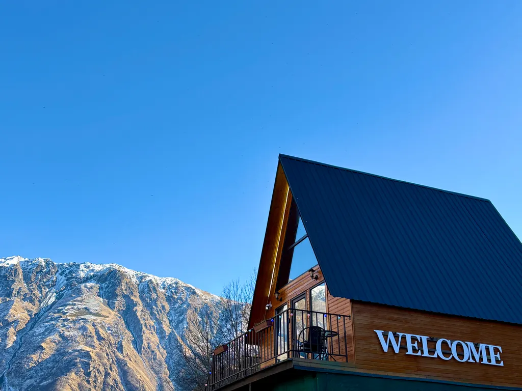 Коттедж Welcome cottage — аренда посуточно в Степанцминда