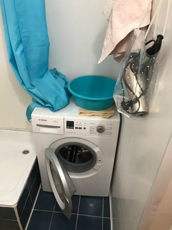 Первая линия, с видом на море