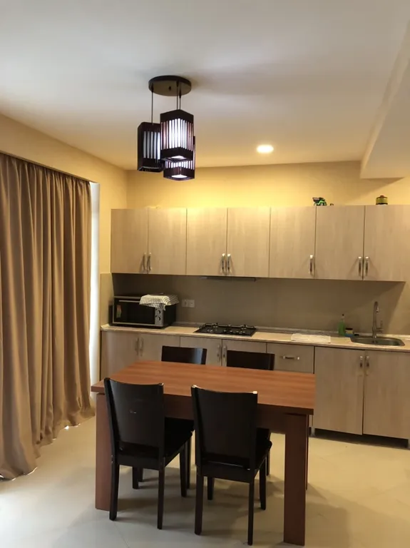 Апартаменты с одной спальней и камином в коттедже