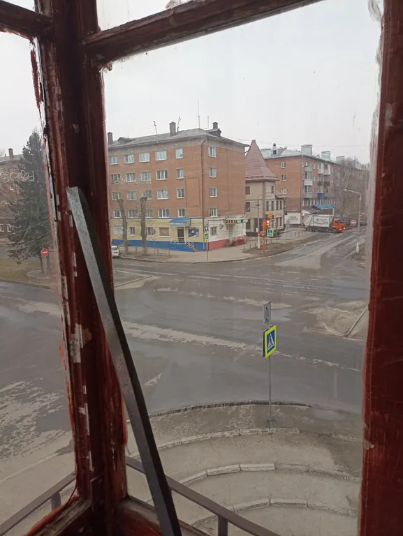 Комната в коммуналке