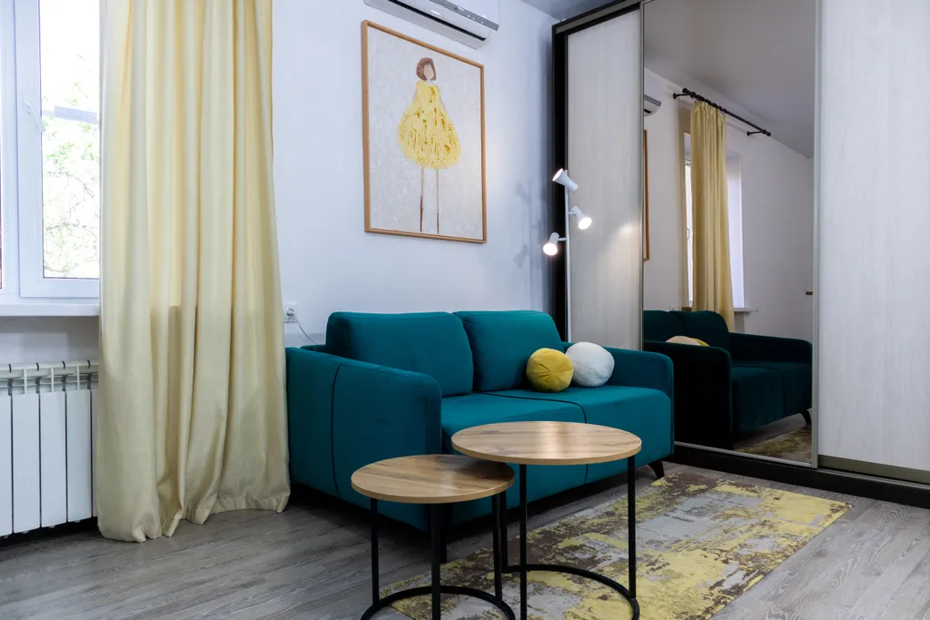 Атмосферные апартаменты на набережной в доме с колоннами Ловец Снов 1