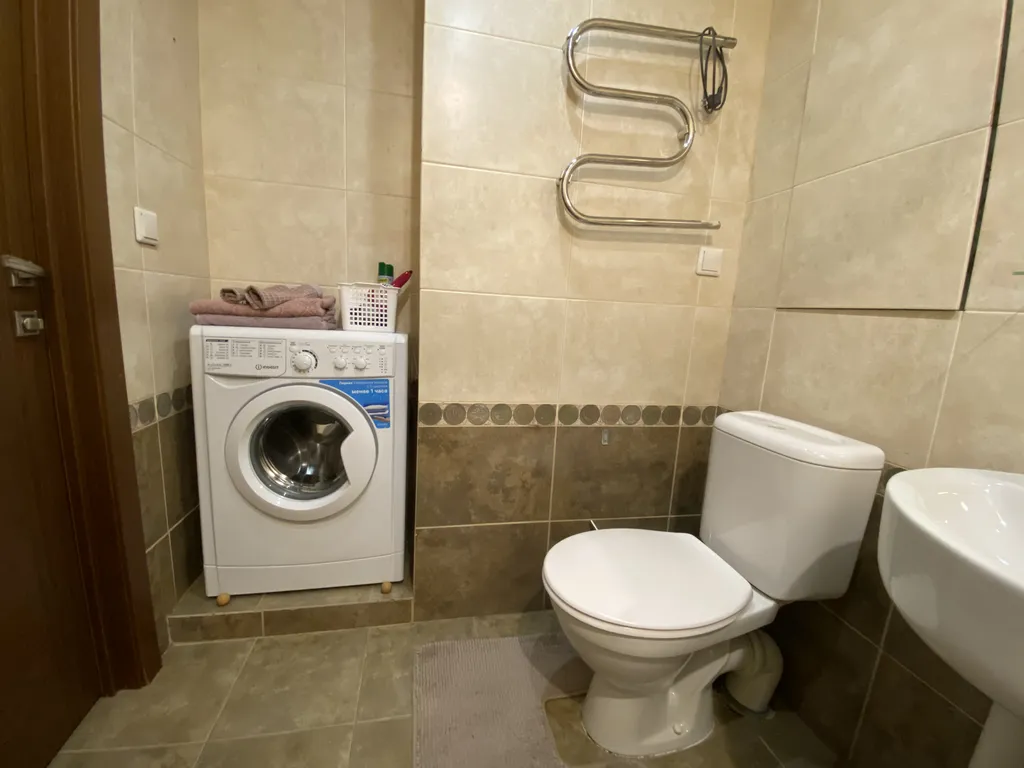 Евродвушка у метро - 400 метров!