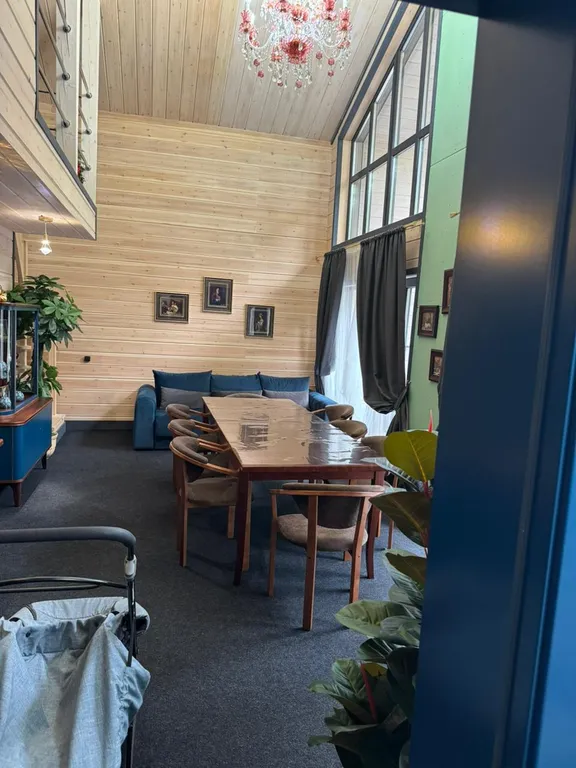 Коттедж Барн хаус с видом на лес и горы — аренда посуточно в Шерегеш